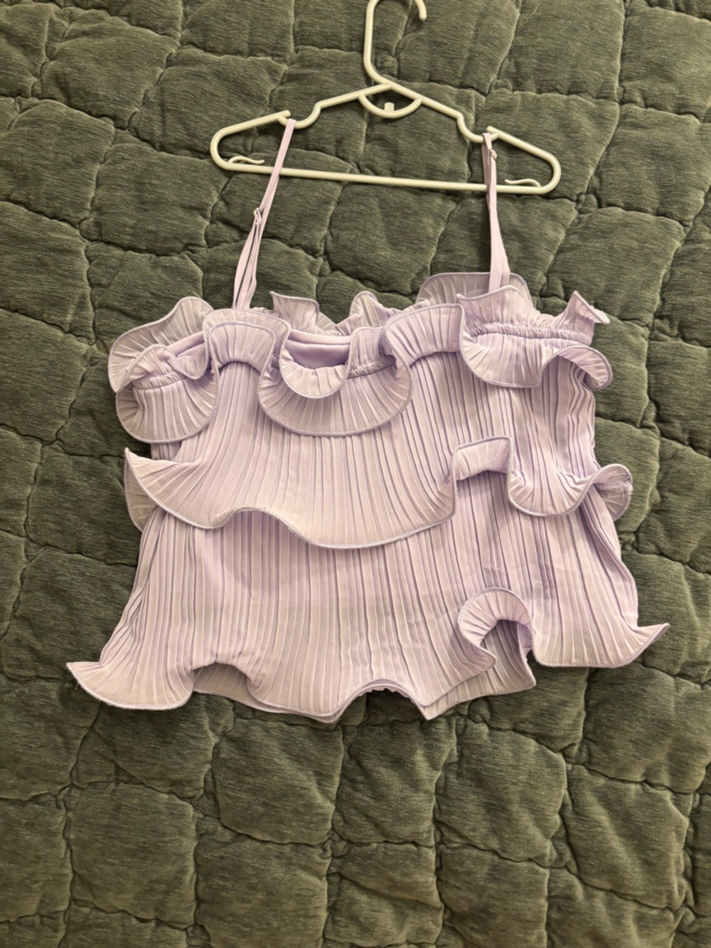 NORDSTROM RACK STRUCTURED RUFFLED TOP - Picture 3 of 3